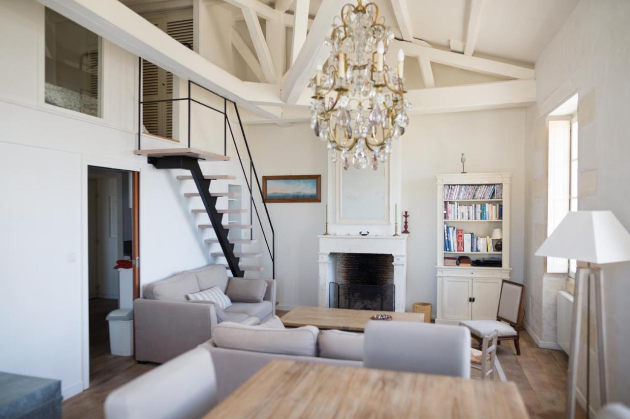Apartmán XVIII Century Gem With Magnificent Views Of The Harbour With A Private Garage Saint-Martin-de-Ré Exteriér fotografie